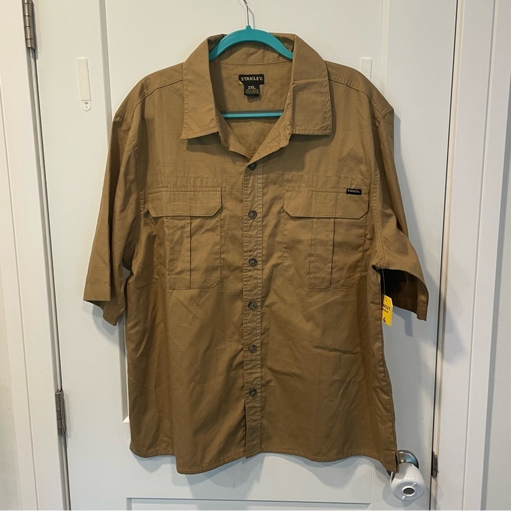 Stanley Shirt Men 2 XL Button-Up Brown Pockets Short Sleeve Outdoor Workwear